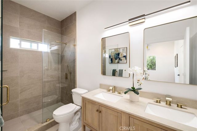 1544 W 215th Street, Torrance, CA 90501