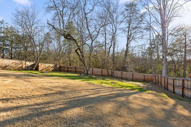 8629 Woodbury Acre Court, Harrison, TN 37341