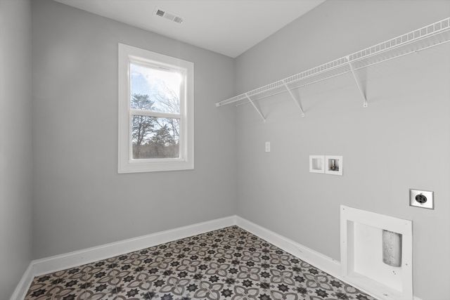 8629 Woodbury Acre Court, Harrison, TN 37341