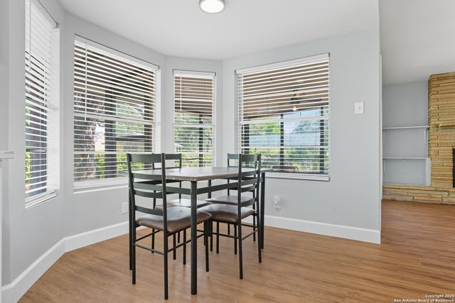 543 Freiling, San Antonio, TX 78213