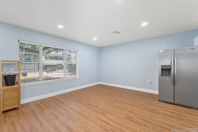 543 Freiling, San Antonio, TX 78213