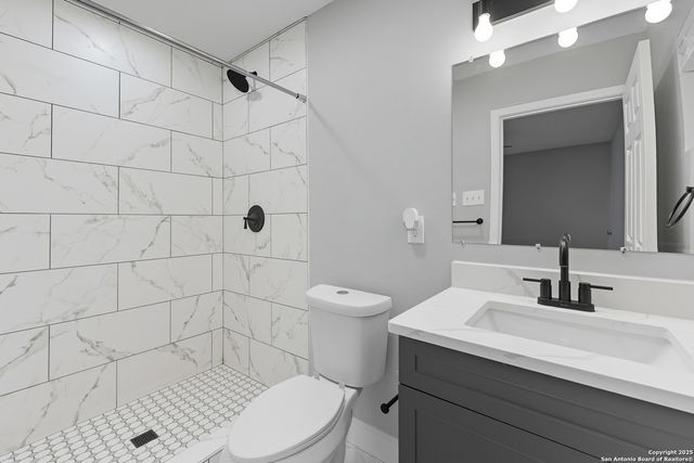 543 Freiling, San Antonio, TX 78213