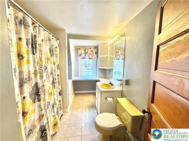 1123 Russell Avenue, Fountain Hill Boro, PA 18015