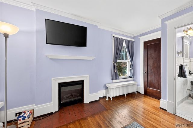 40 Jewett Parkway, Buffalo, NY 14214
