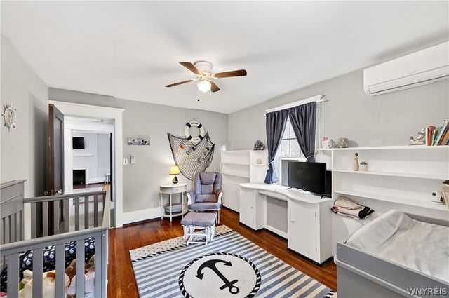 40 Jewett Parkway, Buffalo, NY 14214