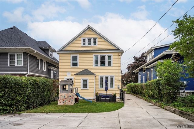 40 Jewett Parkway, Buffalo, NY 14214