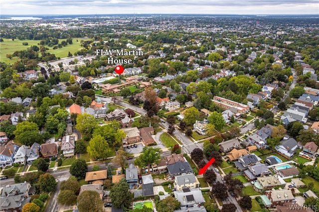 40 Jewett Parkway, Buffalo, NY 14214