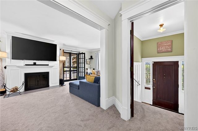40 Jewett Parkway, Buffalo, NY 14214