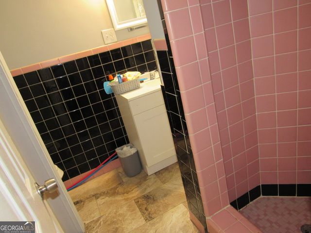 1239 Hillridge Drive, Macon, GA 31206