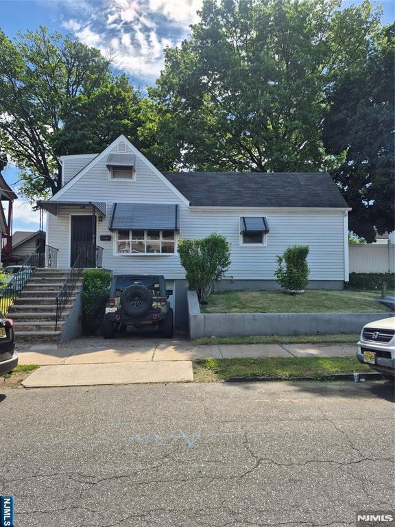 369-375 28th Street, Paterson, NJ 07514
