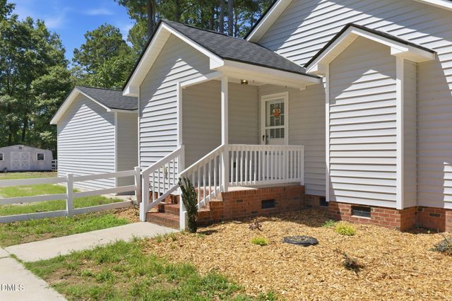 1900 Horseshoe Bend Road, Erwin, NC 28339
