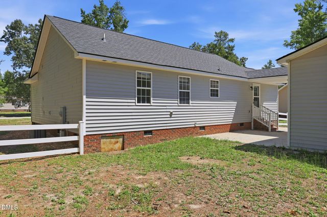 1900 Horseshoe Bend Road, Erwin, NC 28339