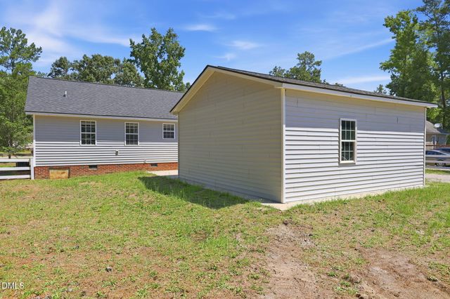 1900 Horseshoe Bend Road, Erwin, NC 28339