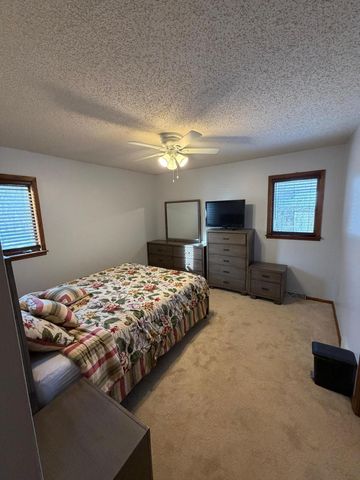 301 Aster Drive, Northfield, MN 55057