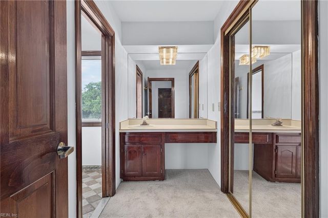 2320 Haversham CLS, Virginia Beach, VA 23455