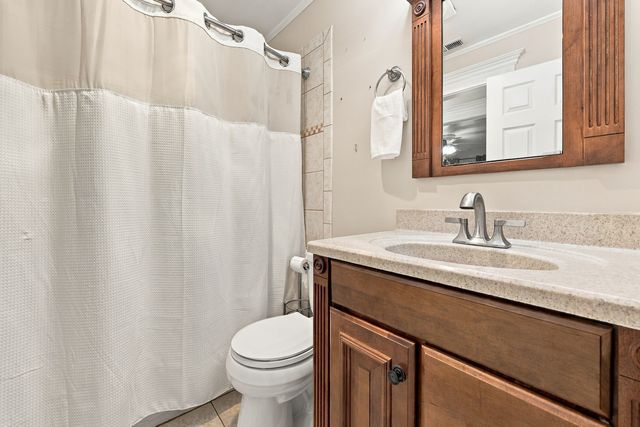 4955 Kimball Hill Drive C2, Rolling Meadows, IL 60008