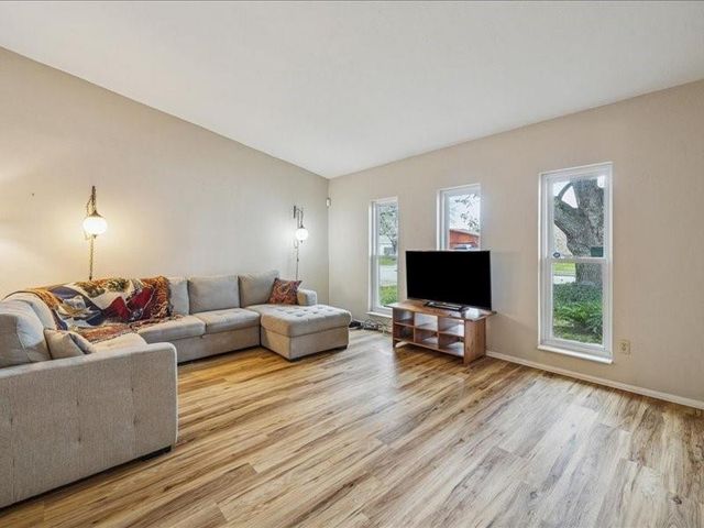 3902 Broken Elm Drive, Spring, TX 77388