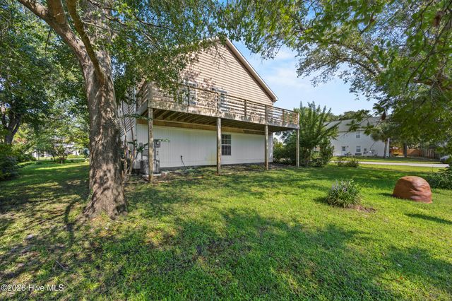 1502 Bertram Drive, Carolina Beach, NC 28428