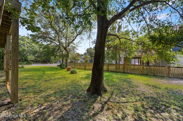 1502 Bertram Drive, Carolina Beach, NC 28428