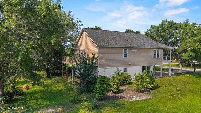 1502 Bertram Drive, Carolina Beach, NC 28428