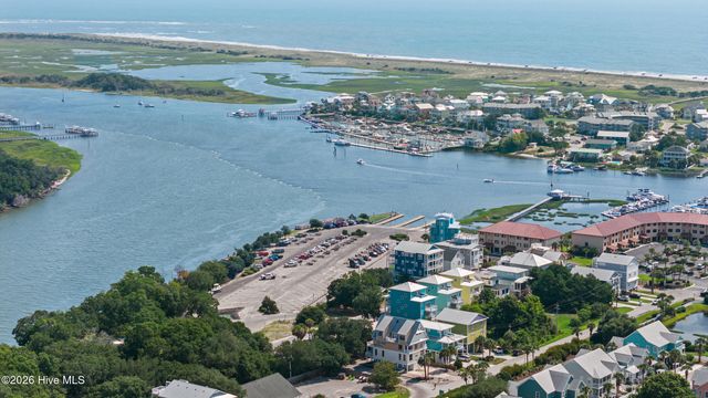 1502 Bertram Drive, Carolina Beach, NC 28428