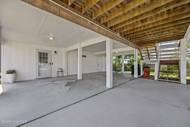 1502 Bertram Drive, Carolina Beach, NC 28428