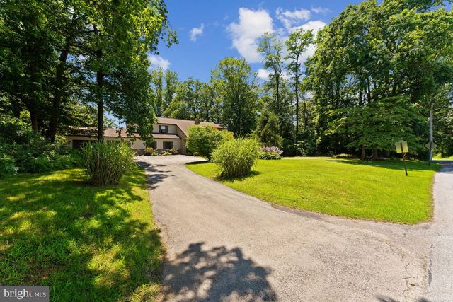 152 NEAL RD, Coatesville, PA 19320