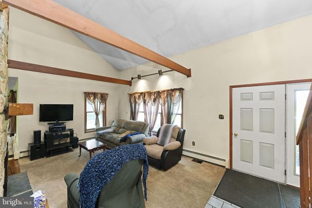 152 NEAL RD, Coatesville, PA 19320