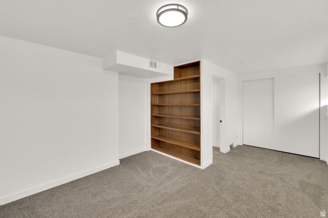 2054 W MARK ST, Layton, UT 84041