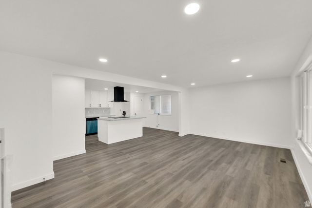 2054 W MARK ST, Layton, UT 84041