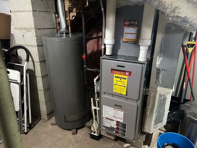 88 Pinehurst Ave, Brockton, MA 02302