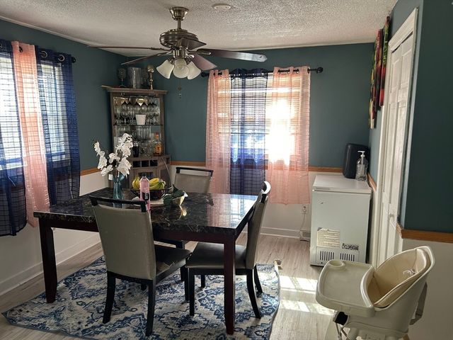 88 Pinehurst Ave, Brockton, MA 02302