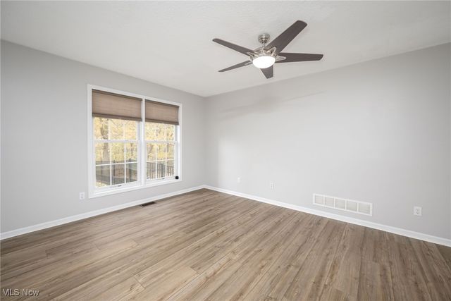 5114 Bayside Lake Boulevard, Stow, OH 44224