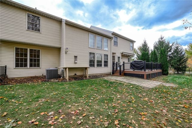 5114 Bayside Lake Boulevard, Stow, OH 44224