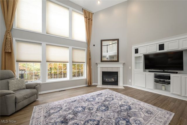 5114 Bayside Lake Boulevard, Stow, OH 44224