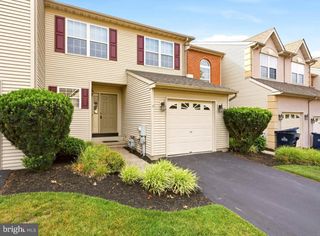 362 HAMILTON DR, Harleysville, PA 19438