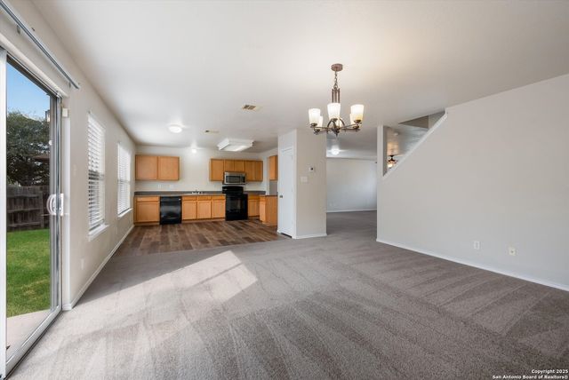 7935 Morning Grv, Converse, TX 78109