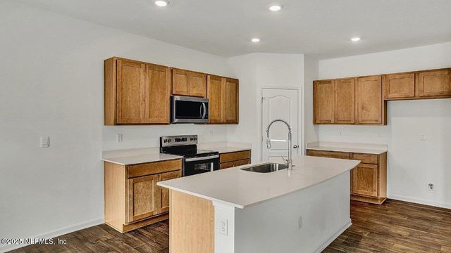 12848 RUBBER FIG Terrace, Jacksonville, FL 32218