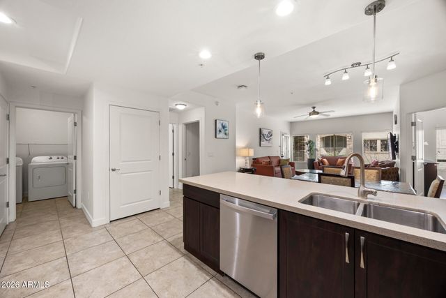 5450 E DEER VALLEY Drive 2189, Phoenix, AZ 85054