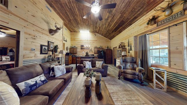 141 NE County Road 2021, Talco, TX 75487