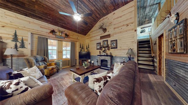 141 NE County Road 2021, Talco, TX 75487