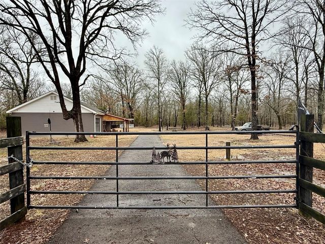 141 NE County Road 2021, Talco, TX 75487