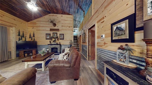 141 NE County Road 2021, Talco, TX 75487