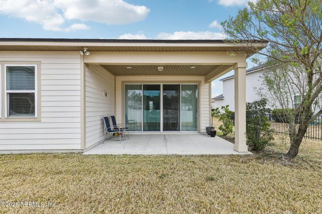 2003 AMBERLY Drive, Middleburg, FL 32068