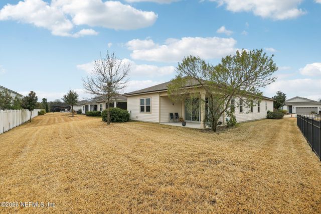 2003 AMBERLY Drive, Middleburg, FL 32068