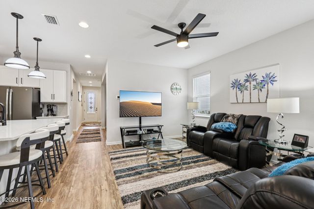 2003 AMBERLY Drive, Middleburg, FL 32068