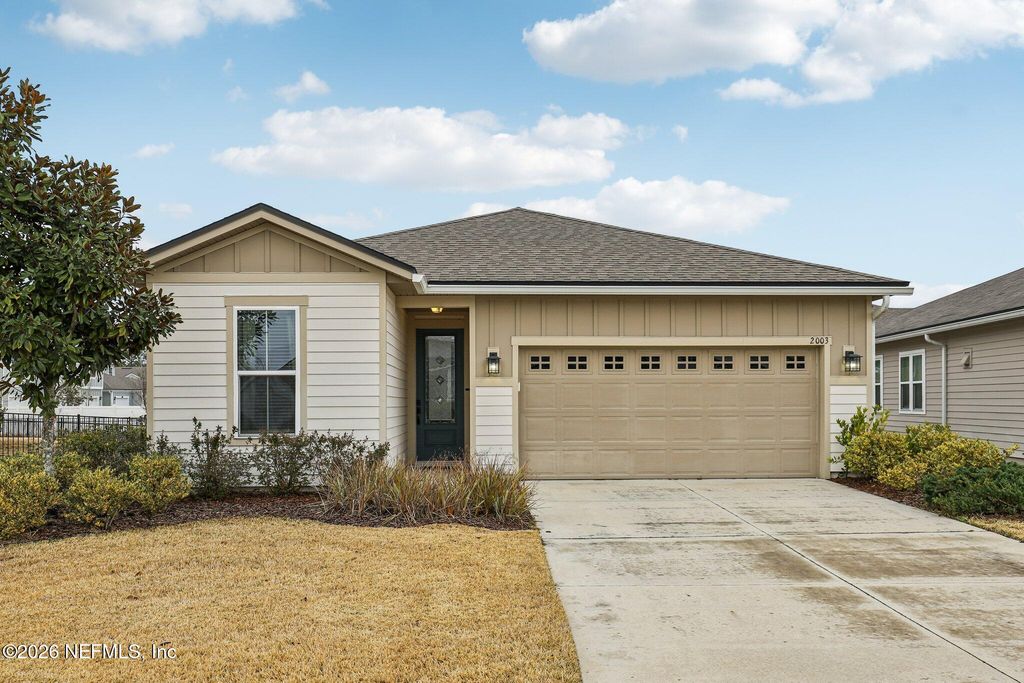 2003 AMBERLY Drive, Middleburg, FL 32068