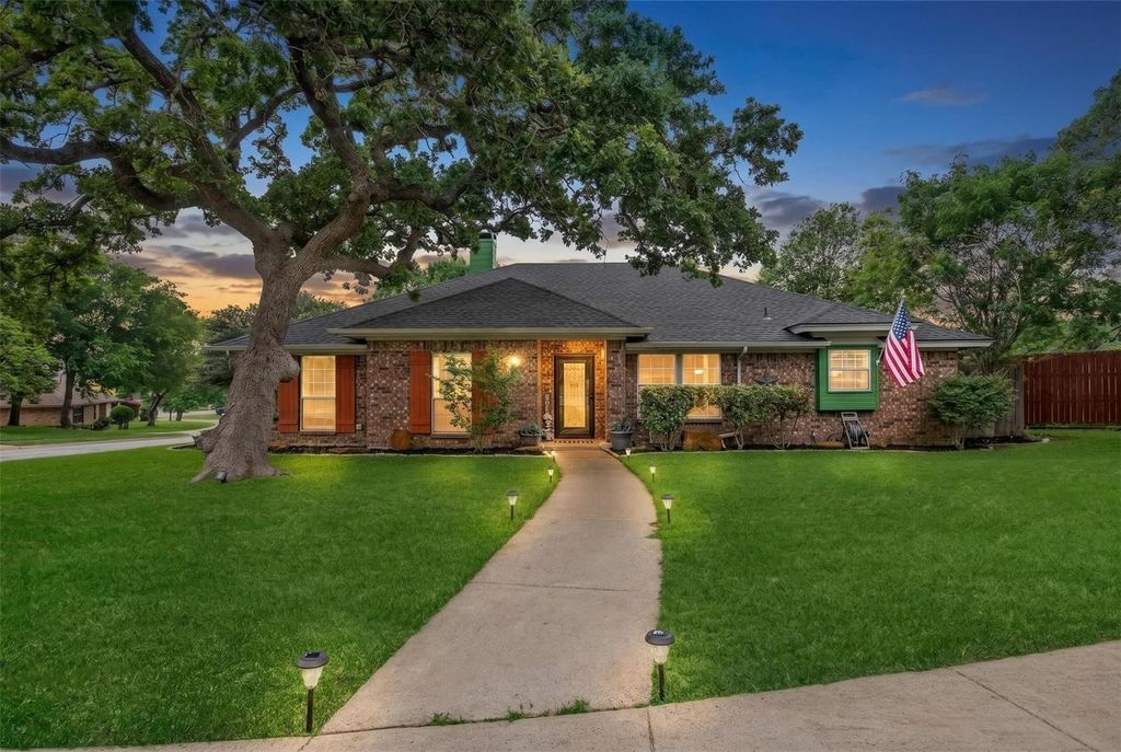2108 Oakmeadow Place, Bedford, TX 76021 — exterior