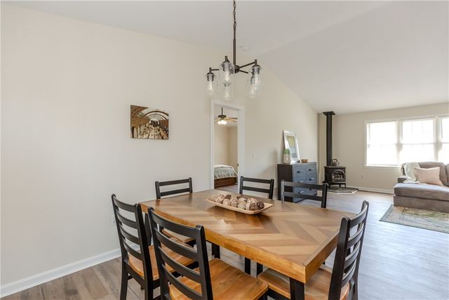 136 Hope Hill Terrace, Cranston, RI 02921