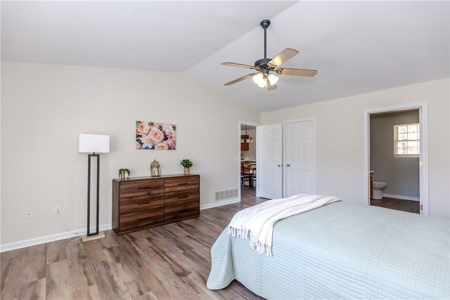136 Hope Hill Terrace, Cranston, RI 02921